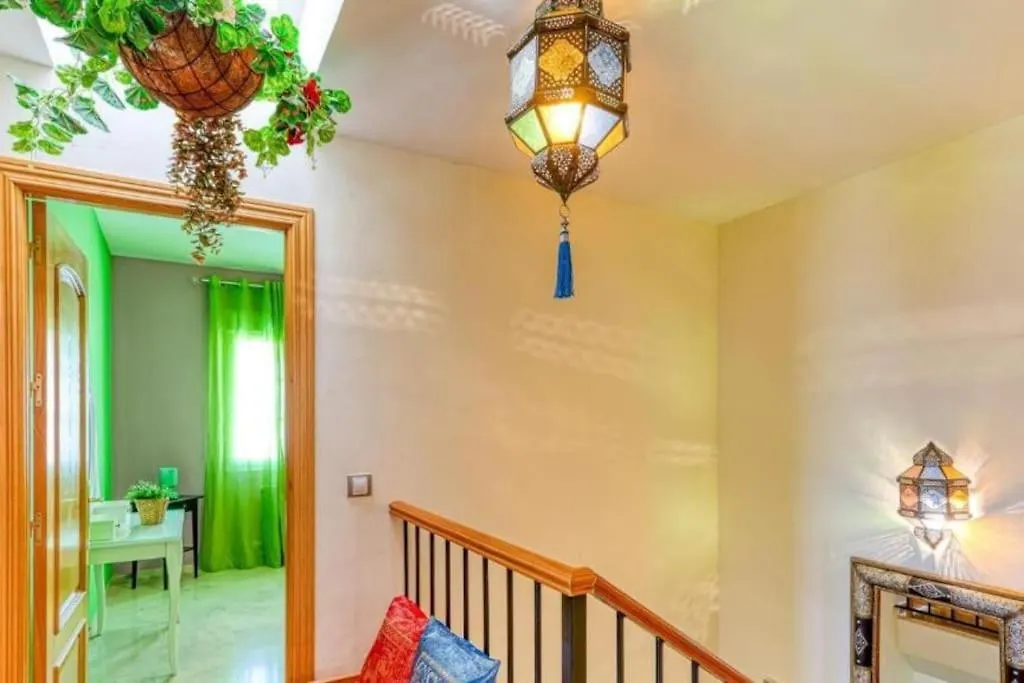 Casa Ronda Monumental - Minirutas A Pie Al Casco Historico Villa
